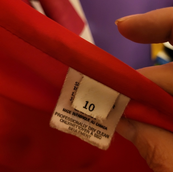 Vintage Red Leather Fall Coat. - Picture 5 of 6